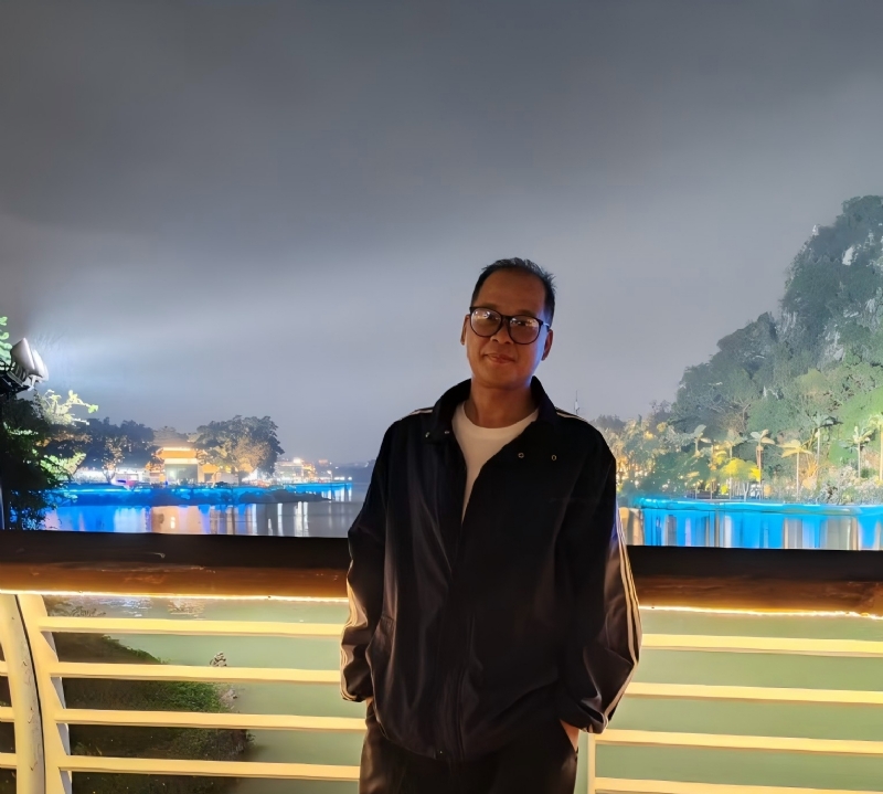 高山流云的第一张照片--四会交友中心